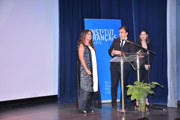 الفنانة هندي صبري