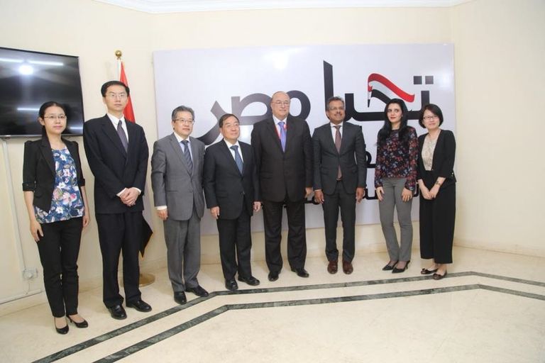 سفراء الدول الأجنبية في زيارة لمقر حملة السيسي مقر حملة السيسي وجهة سفراء الدول العربية والأجنبية