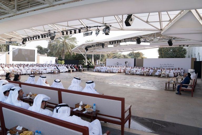 حفل تكريم الفائزين بـ"جائزة أبوظبي 2018" الشيخ محمد بن زايد يكرم الفائزين بجائزة أبوظبي 2018
