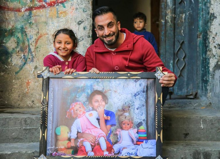 برواز المخيم.. مبادرة ترسم الفرحة على وجوه لاجئي مخيم جباليا