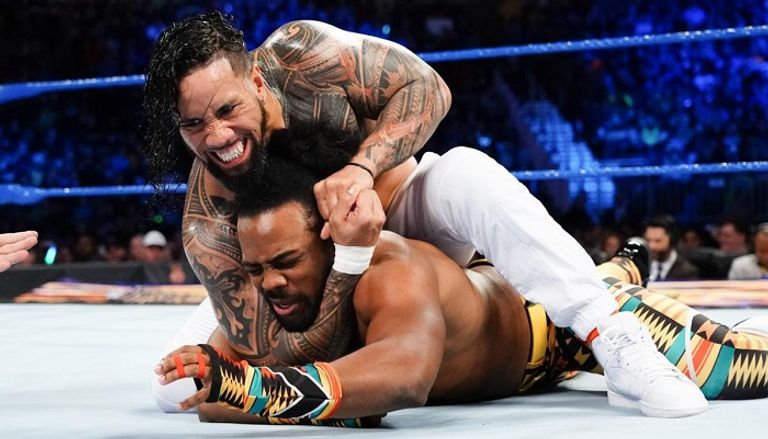 ليوك هاربر وإيريك روان يعتديان على جيمي وجي أوسو