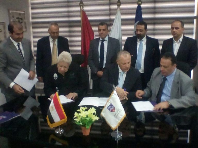 الأندية المصرية توقع عقود البطولة العربية تركي آل الشيخ رئيس الهيئة العامة للرياضة السعودية