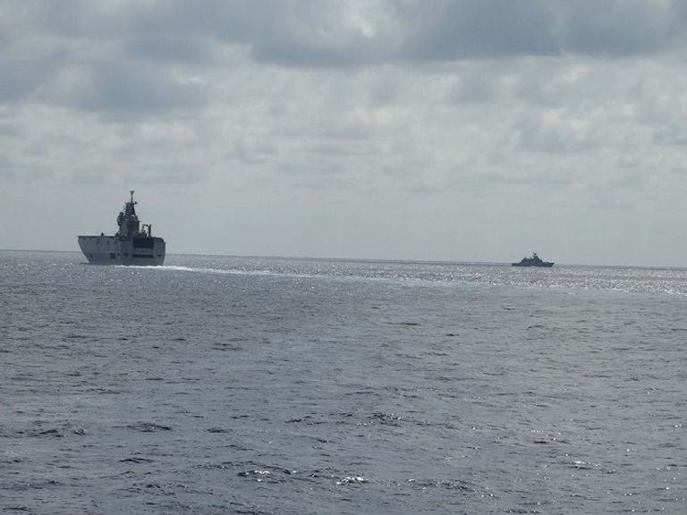 تدريبات عسكرية بحرية بين مصر وفرنسا في البحر الأحمر تدريبات عسكرية بحرية بين مصر وفرنسا في البحر الأحمر