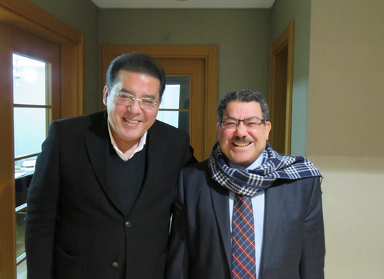 سيف عبد الفتاح وأيمن نور رامي جان مع أحد مذيعي القنوات الإخوانية عندما كان في تركيا