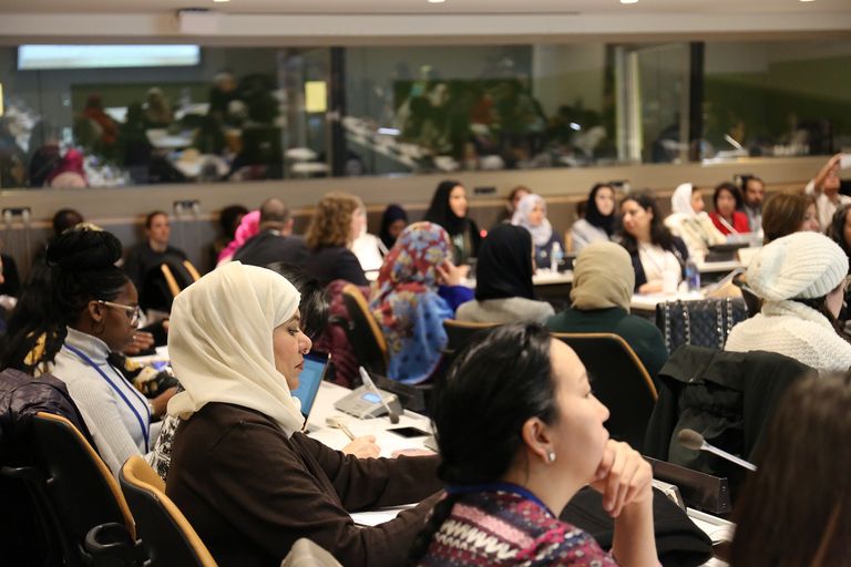 سناء سهيل، وكيل وزارة تنمية المجتمع الإماراتية