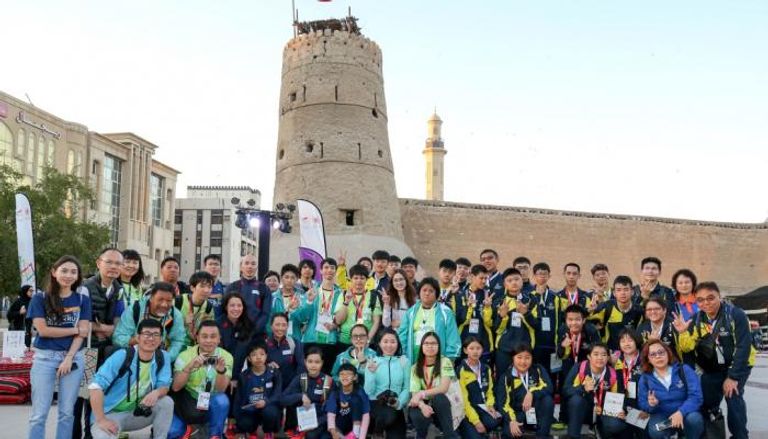 ممثلو المنتخبات المشاركة بالأولمبياد الخاص في أبوظبي