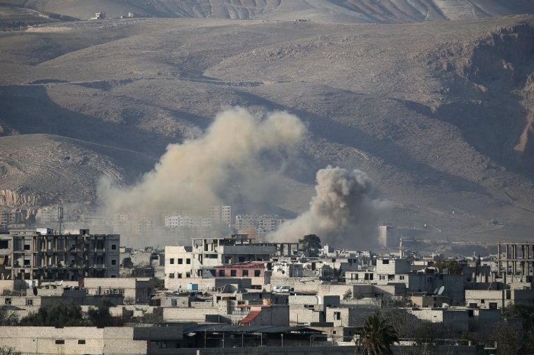 دخان كثيف إثر القصف العنيف على الغوطة الشرقية- أ.ف.ب وزير الخارجية الروسي سيرجي لافروف