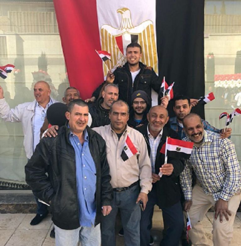 الجالية المصرية في الأردن تشارك بانتخابات الرئاسة المصريون في البحرين ينتظرون الإدلاء بأصواتهم