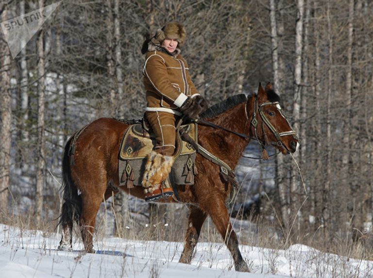 ركوب الخيل وسط الجليد