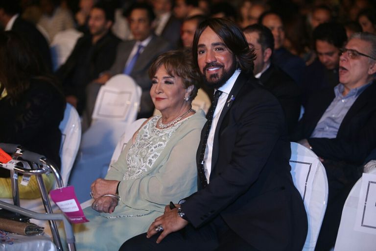 بعض الحضور في حفل افتتاح المهرجان