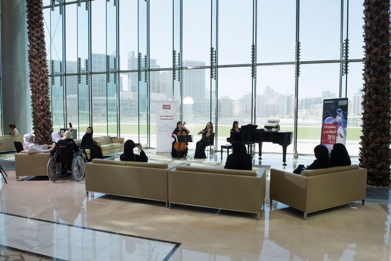 جانب من عروض مباردة "الموسيقى في المستشفيات"