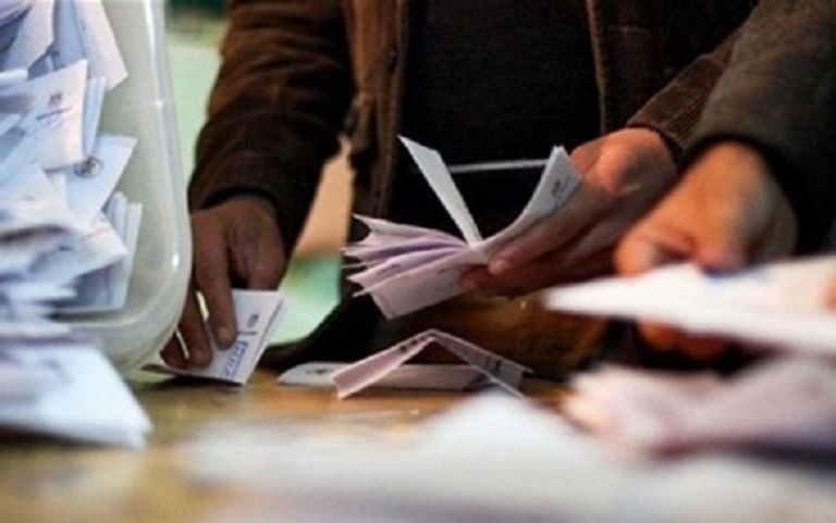 عمليات فرز أصوات الناخبين بدأت في نيوزيلاندا وأستراليا