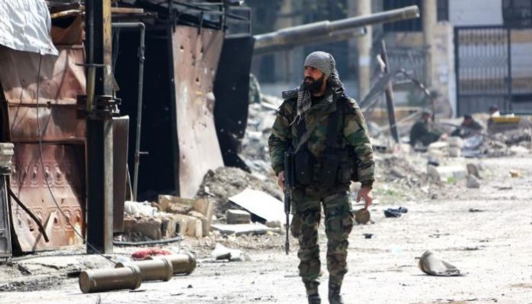جندي تابع للنظام السوري في الغوطة الشرقية