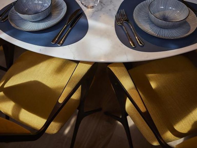 ديكور ضيافة طاولة الطعام 5 نصائح لعشاء فاخر دون إجهاد