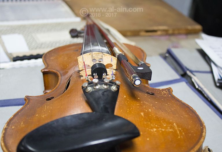 الكفيفات يتدربن على العزف - أرشيفية