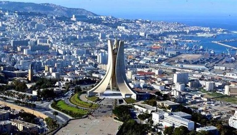 نزلت واردات الجزائر 10% إلى 7.2 مليار دولار