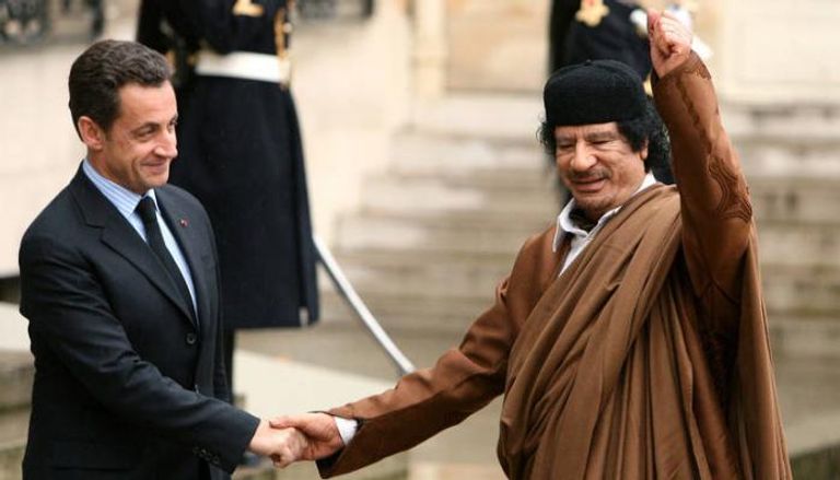 القذافي ظن أنه أحكم سيطرته على ساركوزي بالمال