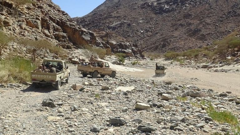 الجيش الوطني في طريقه إلى صعدة قوات تابعة للمقاومة الشعبية اليمنية- أرشيف