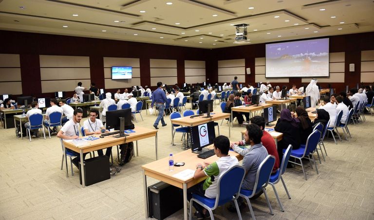 شعار جامعة زايد