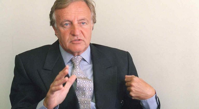 فرناندو مارين ملف لاتيني ثلاثي لاستضافة مونديال 2030