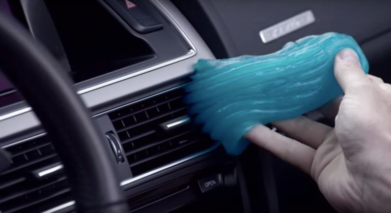 الجيلي الذكي لتنظيف المناطق التي يصعب الوصول سوار "ستوب سليب" لمنع النوم أثناء القيادة