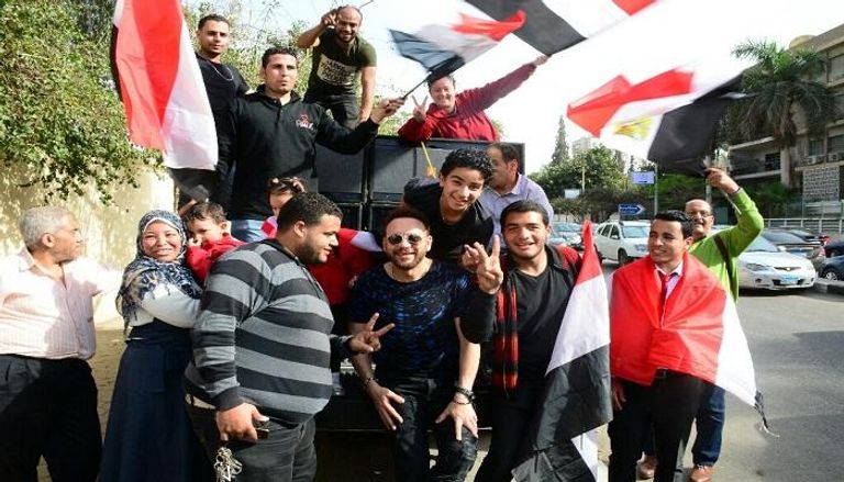 مصطفى قمر في دائرته الانتخابية