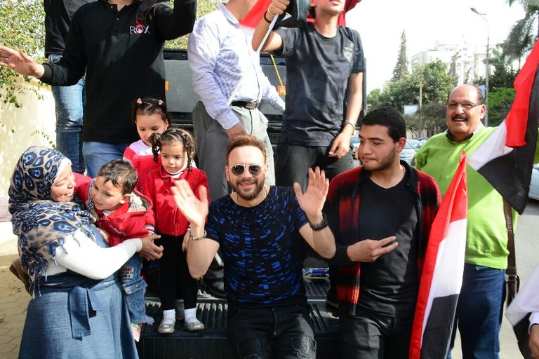 مصطفى قمر في دائرته الانتخابية