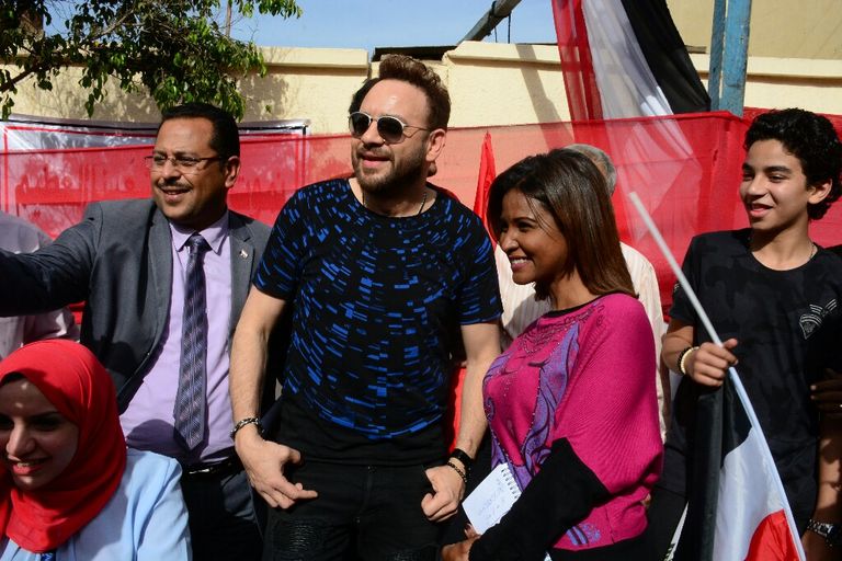 مصطفى قمر في دائرته الانتخابية