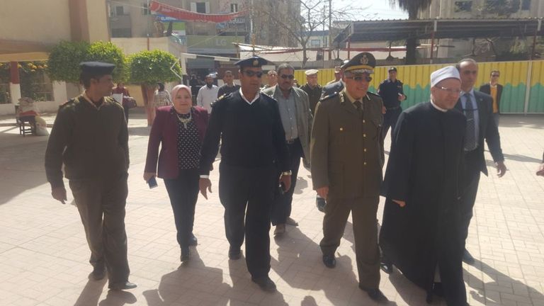 المصريون يصوتون في الانتخابات الرئاسية