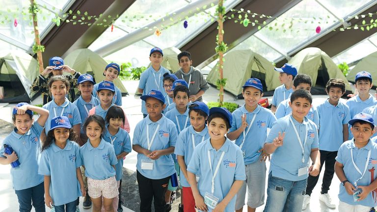 سفاري دبي متعة ومعرفة أكبر بعالم الحيوان