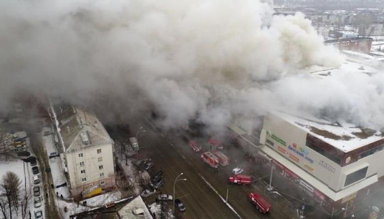 صورة من حريق المركز التجاري بمدينة كيميروفو الروسية