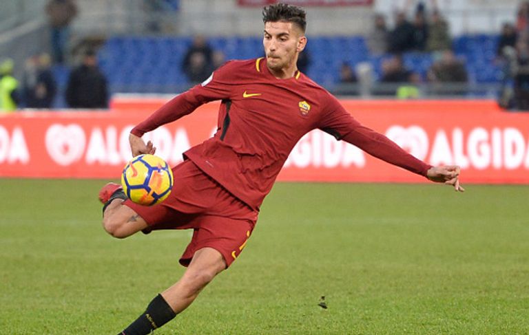 لورينزو بيليجريني لاعب وسط روما 