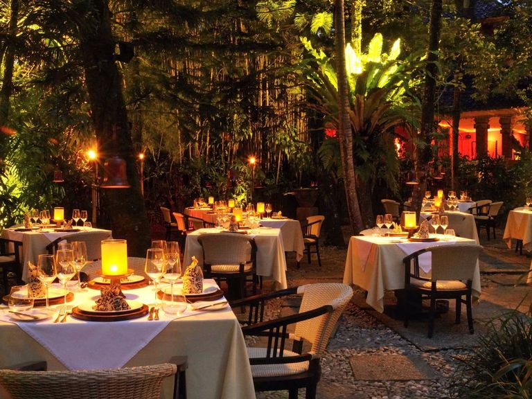 مطعم "موزاييك بالي"  مطعم "لاسبوندا" بإيطاليا