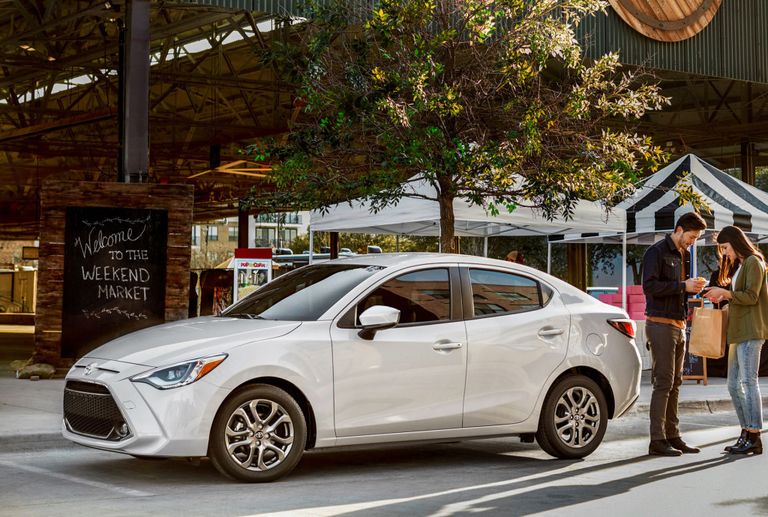 تويوتا يارس ٢٠١٩ بطابع رياضي  تويوتا يارس ٢٠١٩ (Yaris) بطابع رياضي