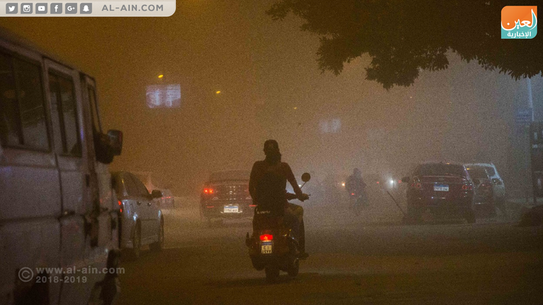 عاصفة ترابية شديدة تضرب محافظات مصر