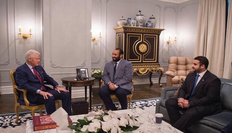 الأمير محمد بن سلمان يلتقي بيل كلينتون 