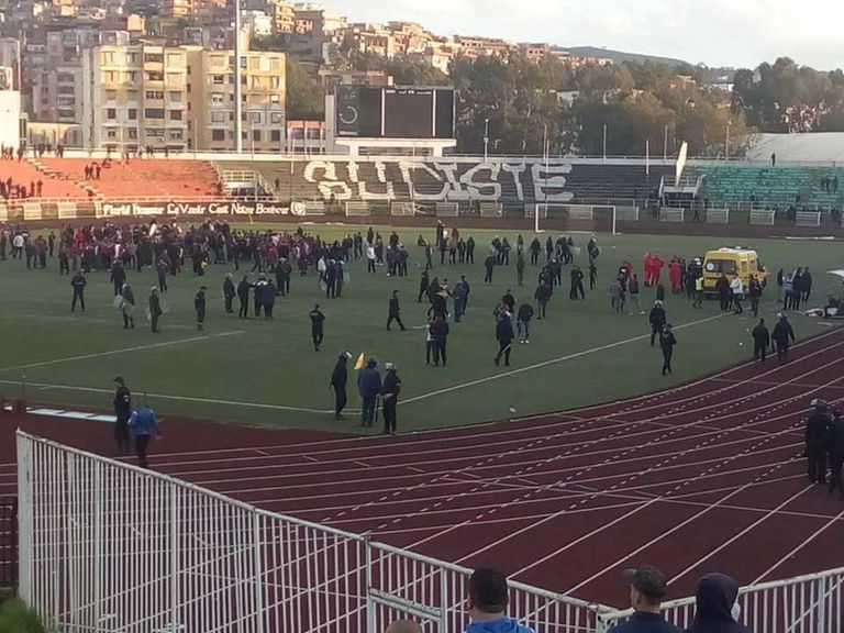 أعمال شغب كبيرة بعد نهاية مبارة شبيبة سكيكدة وجمعية الشلف أعمال شغب بعد نهاية مباراة شبيبة سكيكدة وجمعية الشلف