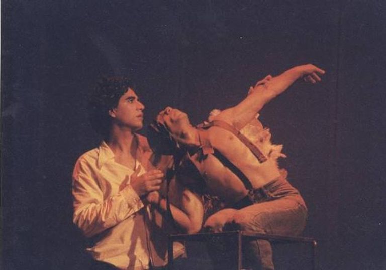 إيكاروس أول عروض فرقة الرقص الحديث