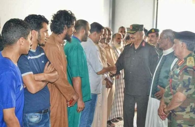 القائد العام للقوات المسلحة الليبية المشير خليفة حفتر