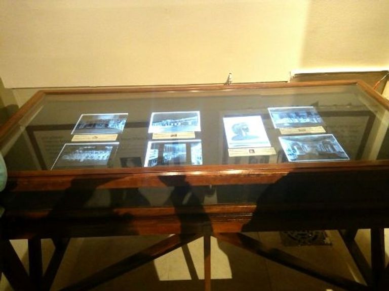 نيجاتيف لصور نادرة في أرشيف الوزارة