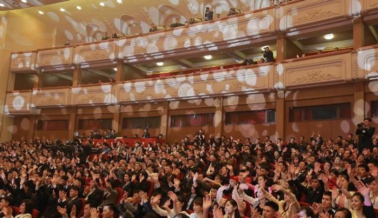 جمهور الحفل الذي حضره زعيم كوريا الشمالية