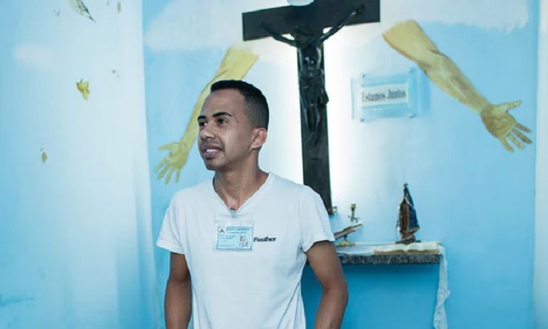 ريناتو دا سيلفا سجن برازيلي يكسر التوقعات