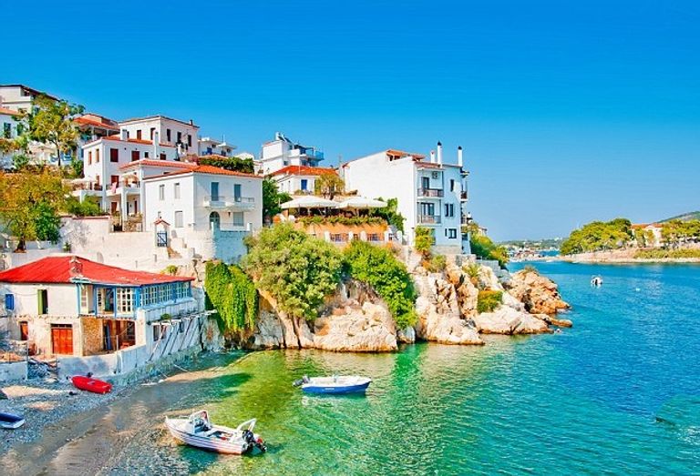 كنوز اليونان المخبأة