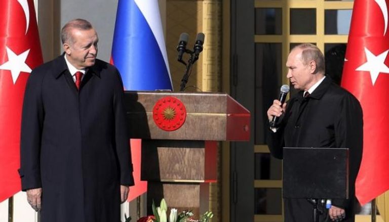 بوتين وأردوغان خلال المؤتمر الصحفي (أ ف ب)