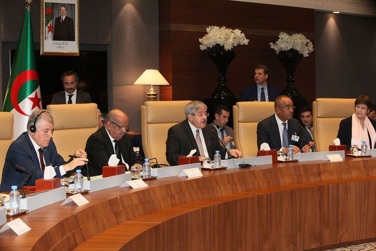 رئيس الوزراء الجزائري