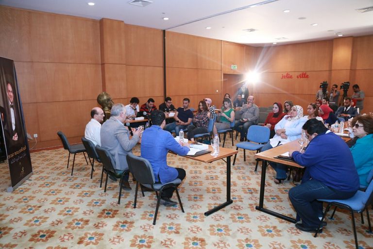 صبحي يتحدث في ندوة تكريمه