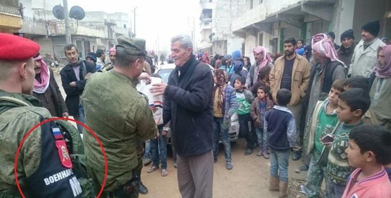 صورة منشورة على مواقع سورية حول انتشار الشرطة العسكرية في حلب عناصر من الشرطة الروسية العسكرية ذات المهام غير التقليدية