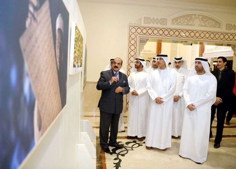 افتتاح معرض التصوير الضوئي بالشارقة