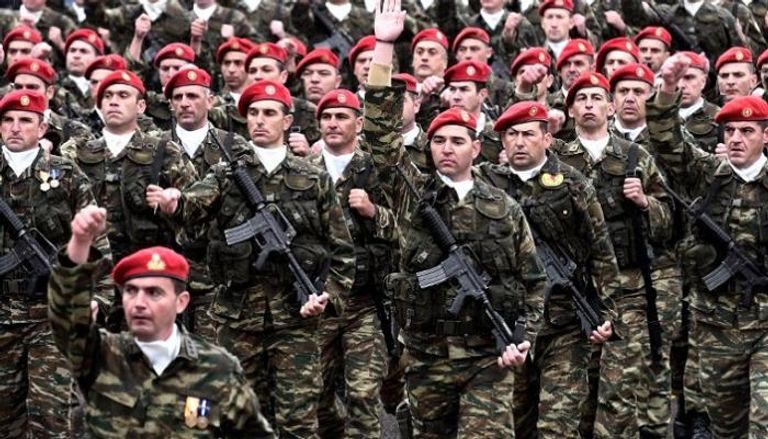 قوات من الجيش اليوناني