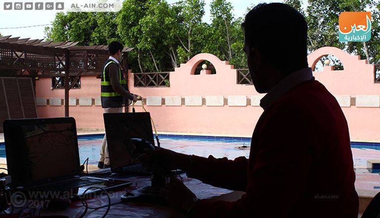 فريق مصري يطوّر من صناعة الغواصات الآلية